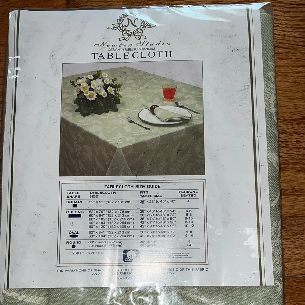 Green Botanical Table Linen for Dining